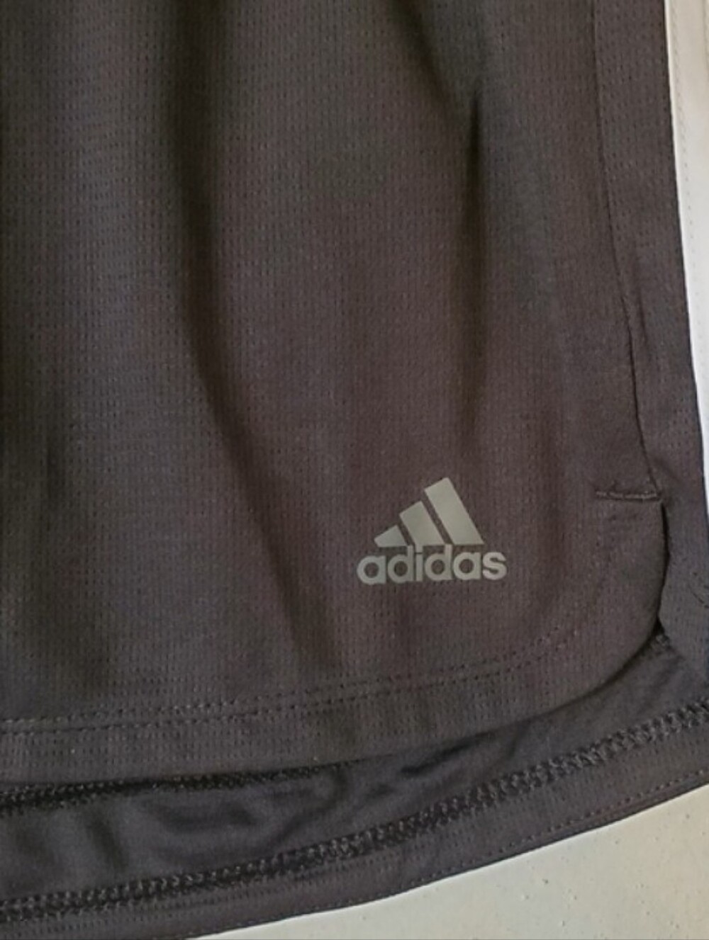 New Adidas Aeroready Striped Black Shorts Athleisure Track Women Size XL NWT - Picture 4 of 8